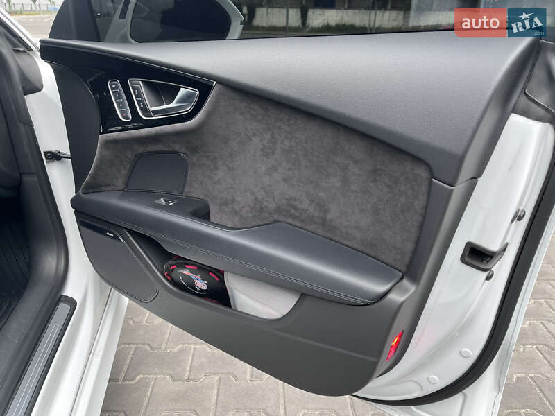 Лифтбек Audi A7 Sportback 2016 в Киеве