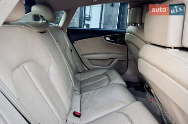 Ліфтбек Audi A7 Sportback 2011 в 