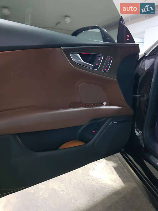 Лифтбек Audi A7 Sportback 2012 в Кременчуге