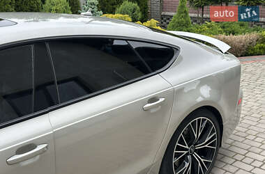 Лифтбек Audi A7 Sportback 2018 в 