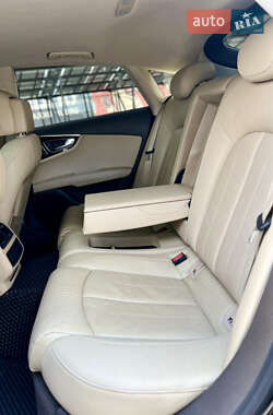 Лифтбек Audi A7 Sportback 2011 в 