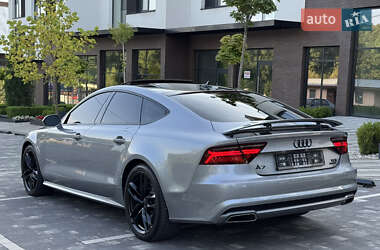 Лифтбек Audi A7 Sportback 2015 в 