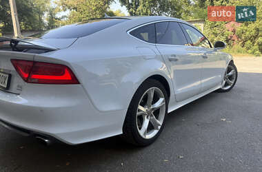 Лифтбек Audi A7 Sportback 2012 в 