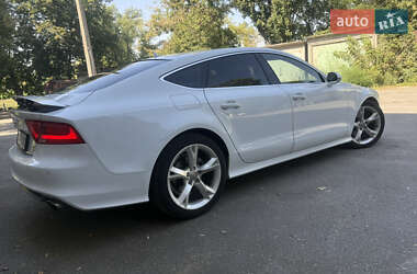 Лифтбек Audi A7 Sportback 2012 в 