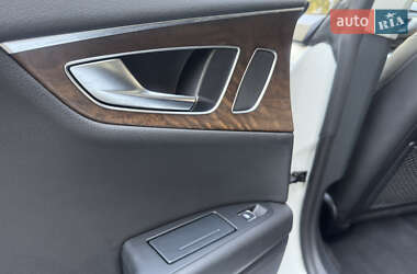 Лифтбек Audi A7 Sportback 2012 в 