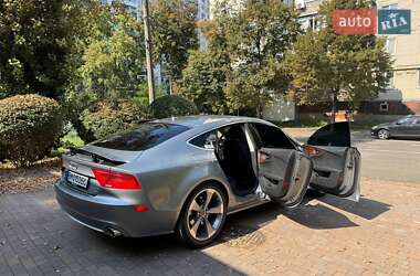 Лифтбек Audi A7 Sportback 2011 в 