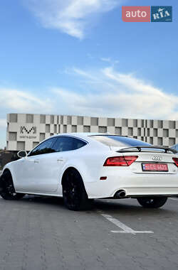 Лифтбек Audi A7 Sportback 2014 в 