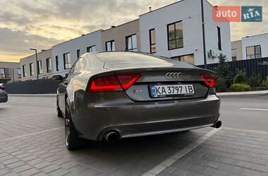 Лифтбек Audi A7 Sportback 2011 в 