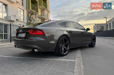 Лифтбек Audi A7 Sportback 2011 в 