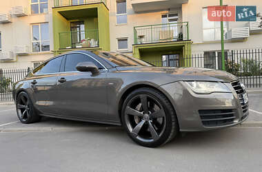 Лифтбек Audi A7 Sportback 2011 в 
