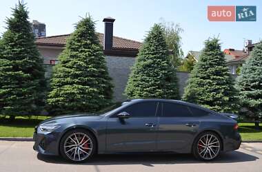 Лифтбек Audi A7 Sportback 2018 в 