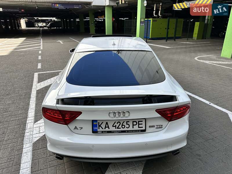 Лифтбек Audi A7 Sportback 2014 в Киеве
