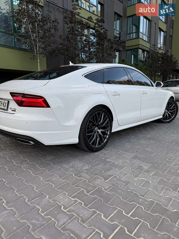 Лифтбек Audi A7 Sportback 2015 в Киеве