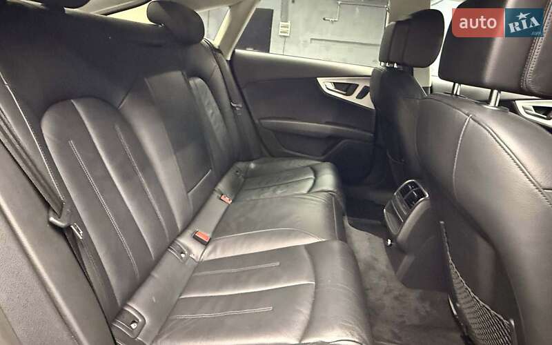 Ліфтбек Audi A7 Sportback 2011 в Чернівцях фото 17 Ліфтбек Audi A7 Sportback 2011 в Чернівцях