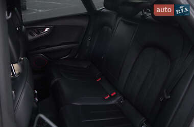 Лифтбек Audi A7 Sportback 2017 в 