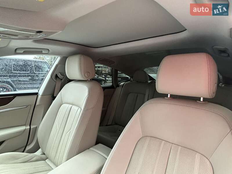 Лифтбек Audi A7 Sportback 2022 в Львове