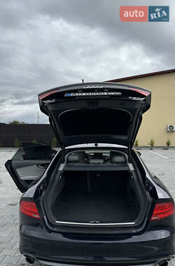 Лифтбек Audi A7 Sportback 2013 в 