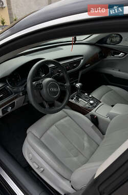 Лифтбек Audi A7 Sportback 2013 в 