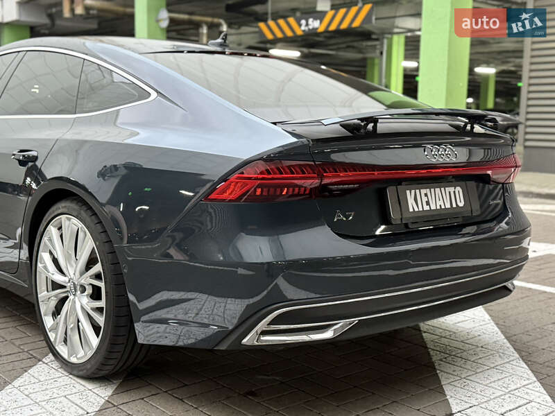 Лифтбек Audi A7 Sportback 2018 в Киеве
