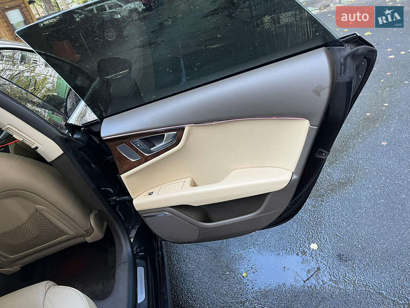 Лифтбек Audi A7 Sportback 2013 в Киеве