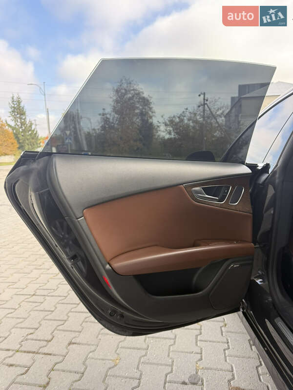 Лифтбек Audi A7 Sportback 2012 в Гусятине