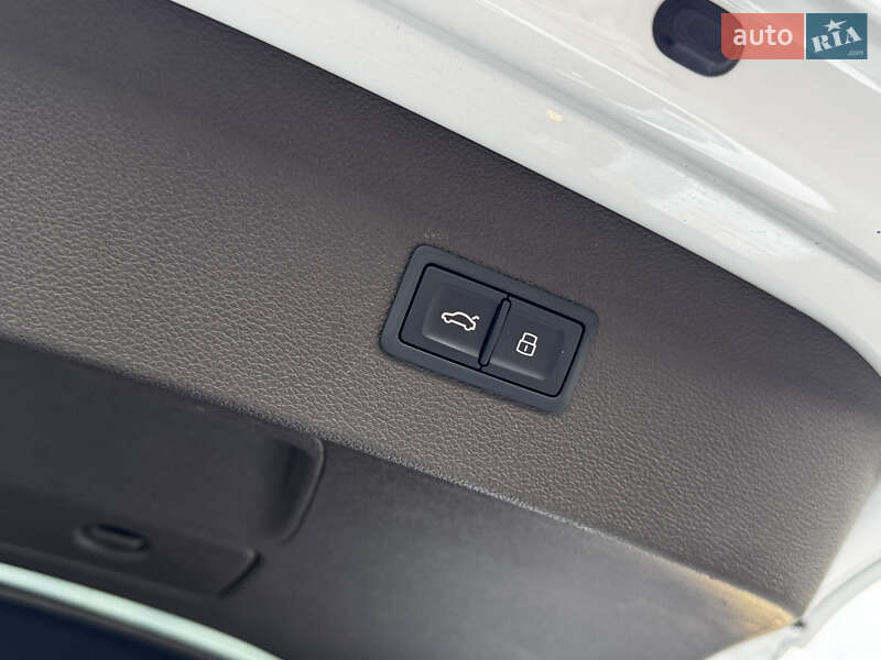 Лифтбек Audi A7 Sportback 2016 в Дрогобыче
