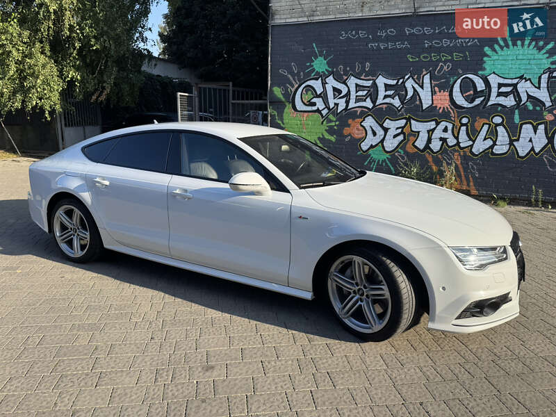 Лифтбек Audi A7 Sportback 2015 в Львове