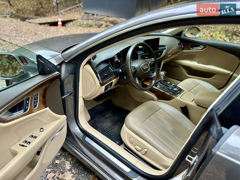 Ліфтбек Audi A7 Sportback 2012 в Києві фото 17 Ліфтбек Audi A7 Sportback 2012 в Києві