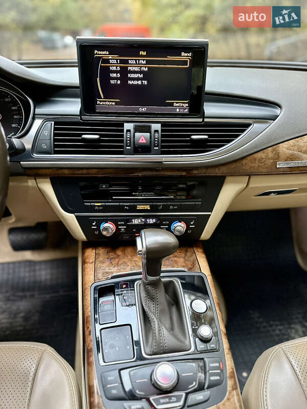 Ліфтбек Audi A7 Sportback 2012 в Києві фото 29 Ліфтбек Audi A7 Sportback 2012 в Києві