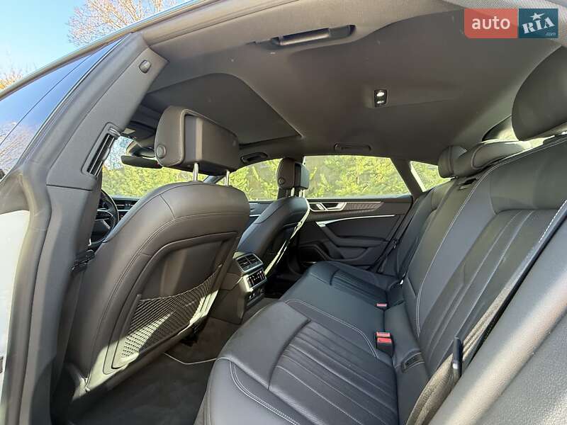 Лифтбек Audi A7 Sportback 2018 в Киеве