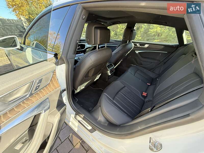 Лифтбек Audi A7 Sportback 2018 в Киеве