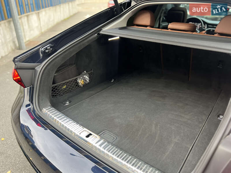 Ліфтбек Audi A7 Sportback 2019 в Києві фото 50 Ліфтбек Audi A7 Sportback 2019 в Києві
