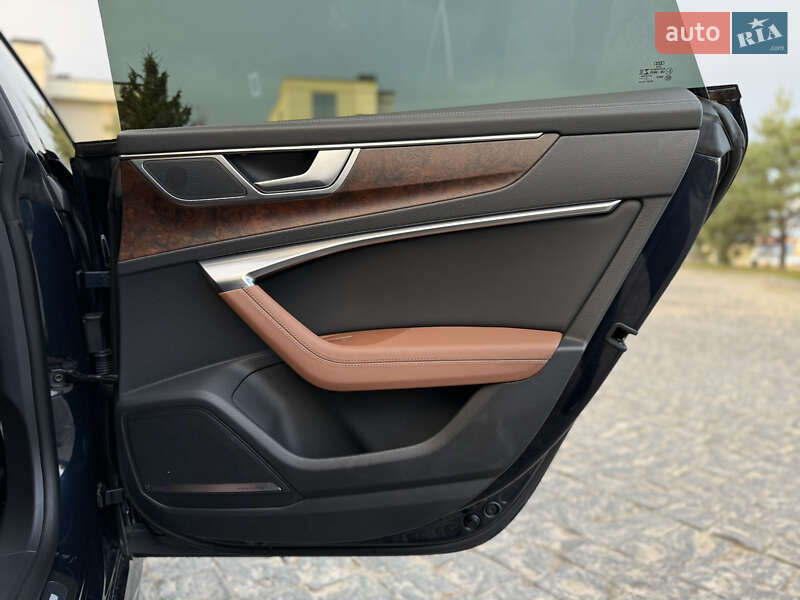 Лифтбек Audi A7 Sportback 2022 в Львове