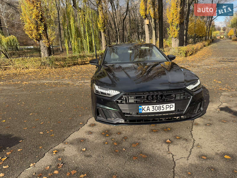 Лифтбек Audi A7 Sportback 2018 в Киеве
