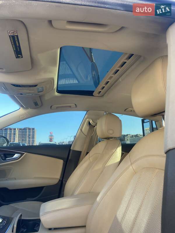 Ліфтбек Audi A7 Sportback 2013 в Львові фото 27 Ліфтбек Audi A7 Sportback 2013 в Львові