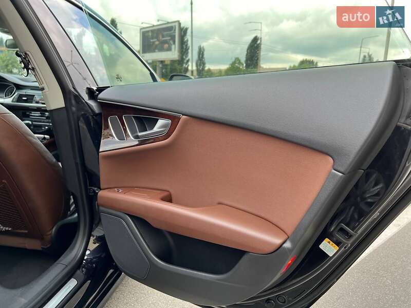Лифтбек Audi A7 Sportback 2014 в Киеве