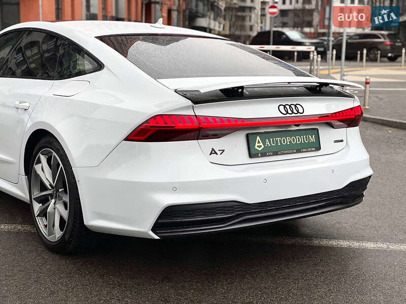 Лифтбек Audi A7 Sportback 2021 в Киеве