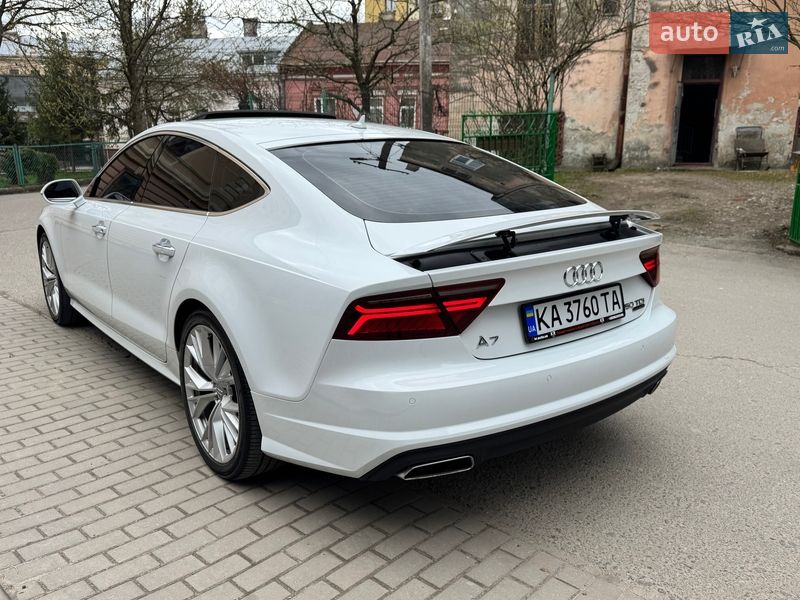 Лифтбек Audi A7 Sportback 2016 в Черновцах