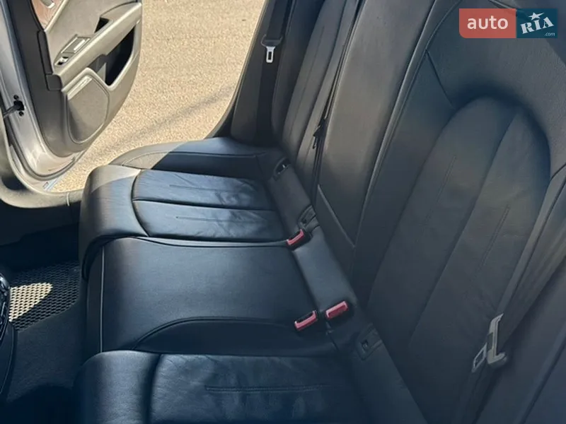Audi A7 Sportback 2015 VIN WAUWGAFC4GN042680 фото оголошення 12 з 62