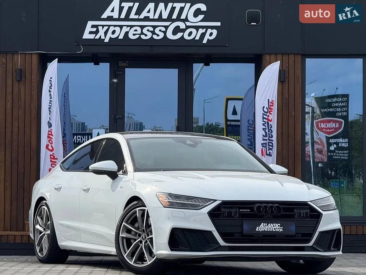 2022 Audi e-tron - мініатюра 27