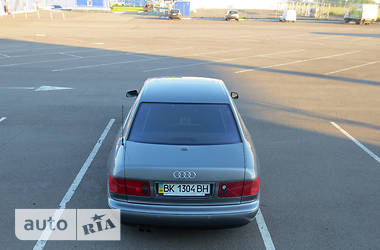 Седан Audi A8 1998 в 