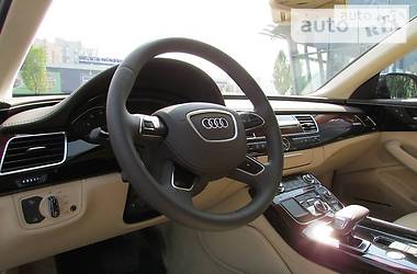 Седан Audi A8 2014 в Днепре