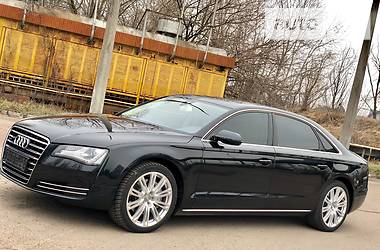 Седан Audi A8 2012 в Киеве