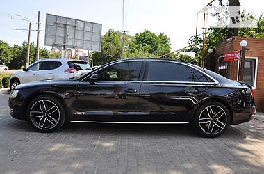 Седан Audi A8 2013 в Одессе