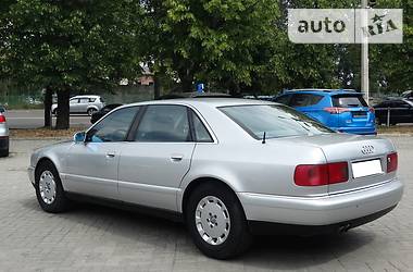 Седан Audi A8 2002 в Днепре