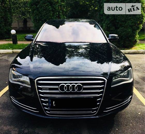 Седан Audi A8 2011 в Житомире