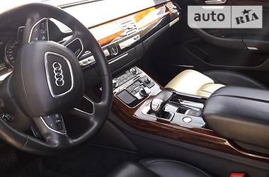 Седан Audi A8 2011 в 