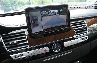 Седан Audi A8 2016 в 