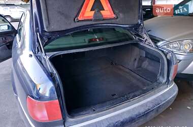 Седан Audi A8 1999 в Киеве