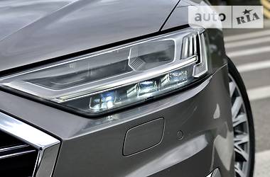 Седан Audi A8 2018 в Днепре